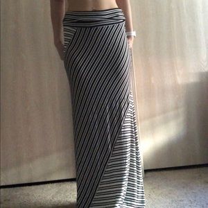 Striped maxi skirt